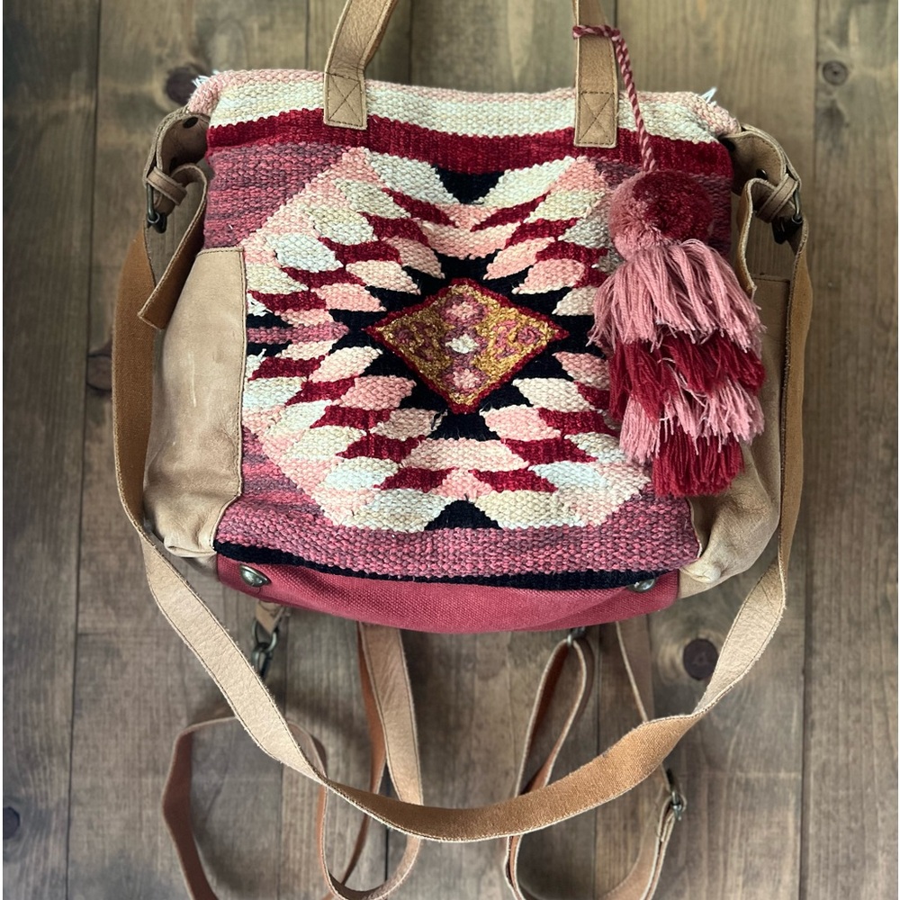 Stanley Street versatile bag